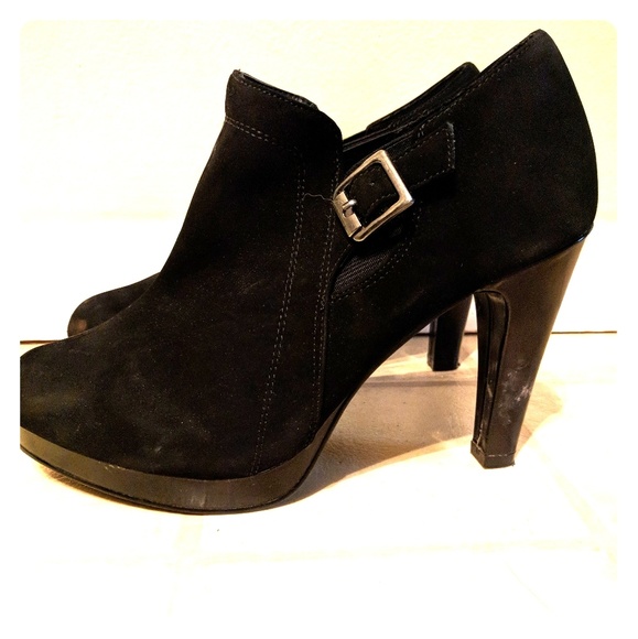 FIONI Clothing Shoes - Booties